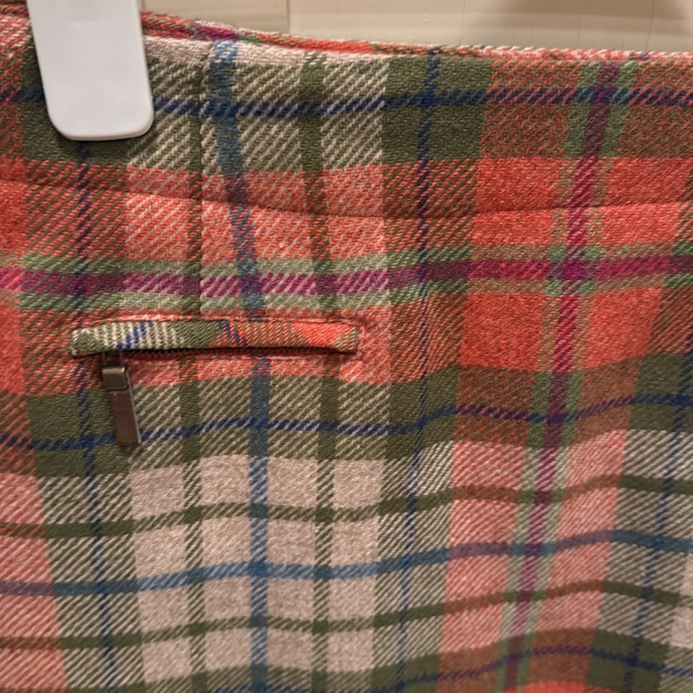 Classic! Pendleton wool size 10. Excellent condition! - Picture 2 of 4
